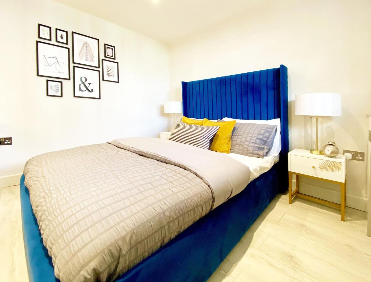 Perfect Central Location- 5 Minutes From Tower Bridge ! 8 Minutes Walk From Tube 伦敦 外观 照片