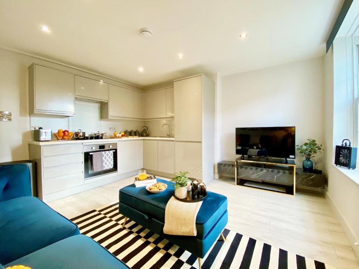 Perfect Central Location- 5 Minutes From Tower Bridge ! 8 Minutes Walk From Tube 伦敦 外观 照片